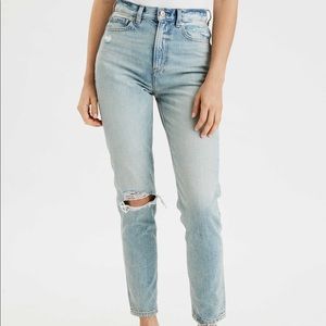 American Eagle Mom Jean